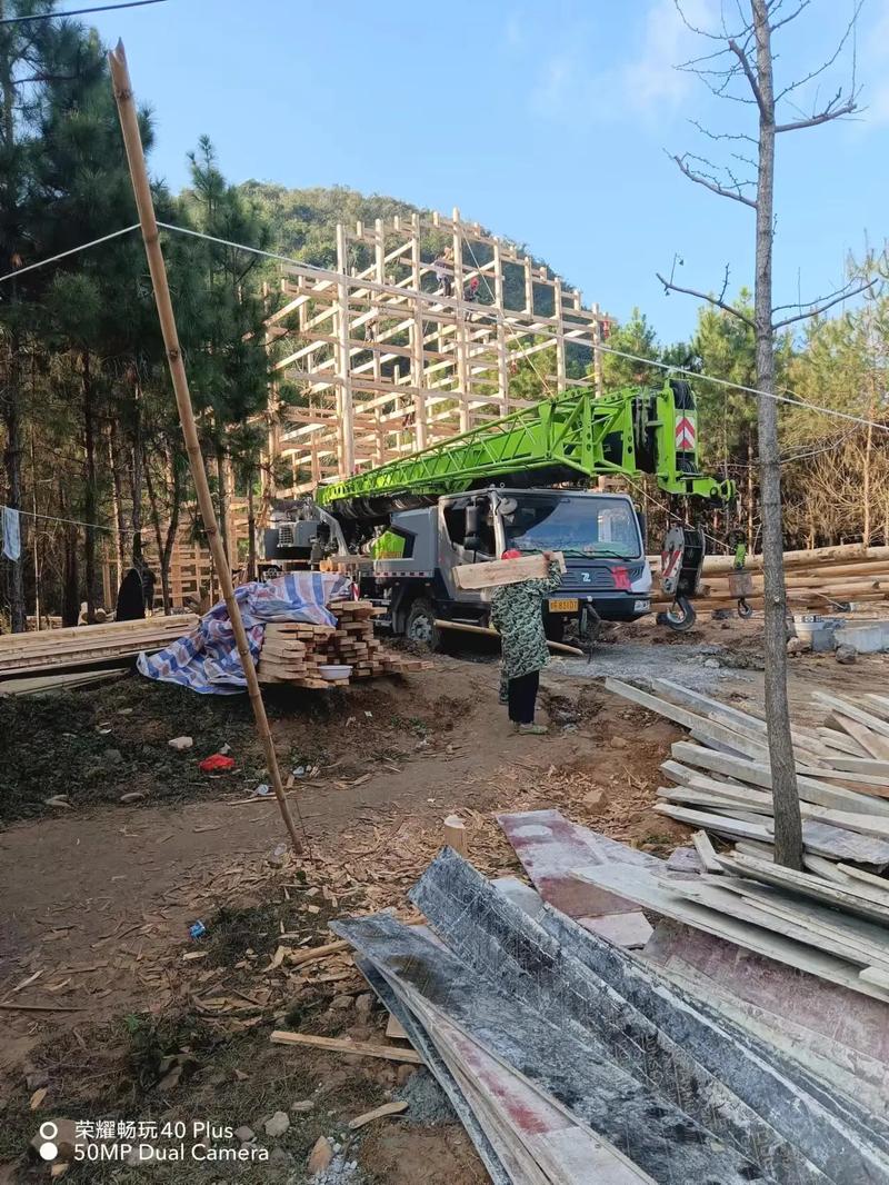 建设,建设,助力百千万工程!#中式仿古建筑 #施工现场实拍