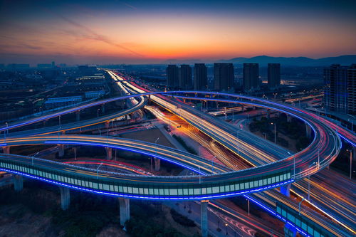 a股 未来涨幅有望超200 的4大 新基建 概念股,收藏待涨 附名单