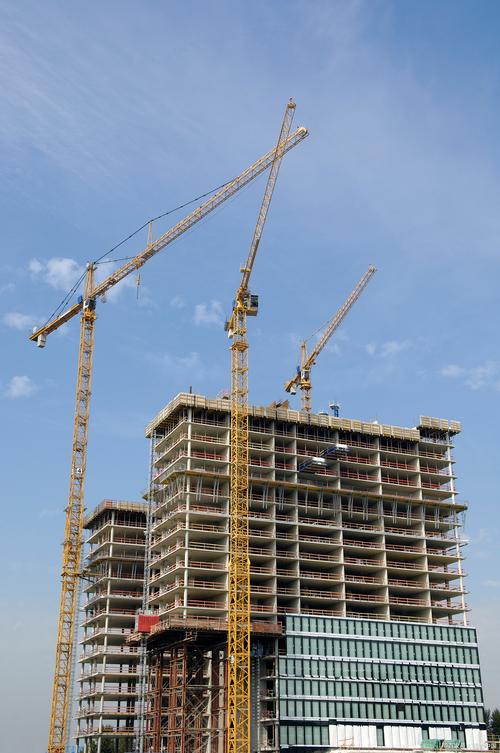 安全员abc证报考方式及条件如下: